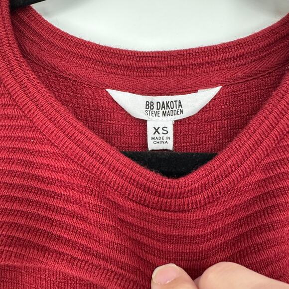 BB Dokota Cut Out Ribbed Long Sleeves Sweater Dress Maroon Womens XS - Picture 4 of 8